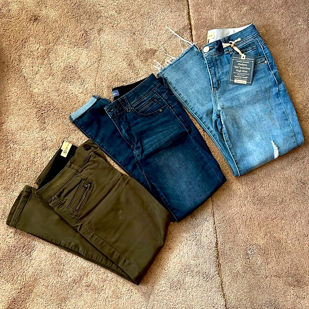 3 PAIRS DEMOCRACY JEANS BUNDLE